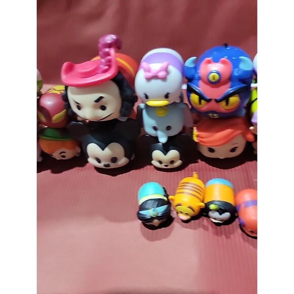 Disney & etc Tsum Tsum Mini Figures Lot 20+ - Picture 5 of 14